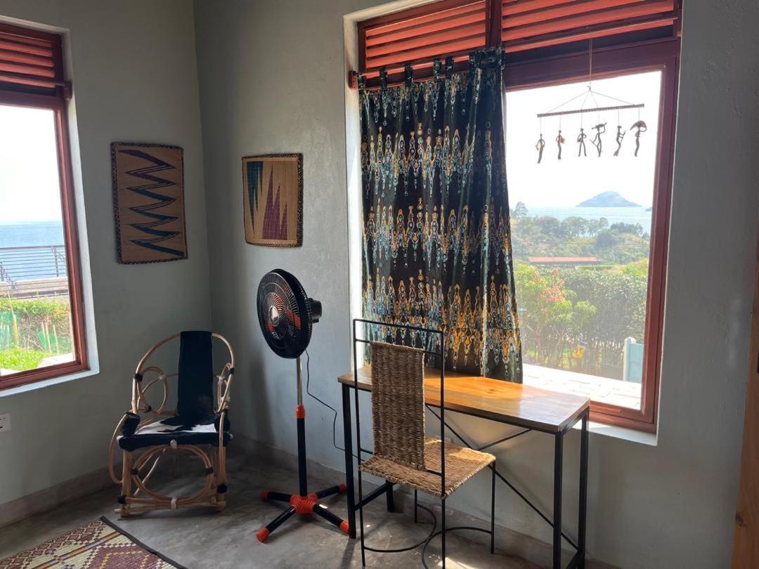 Amazi Land Home And Farm Stay Kibuye 外观 照片