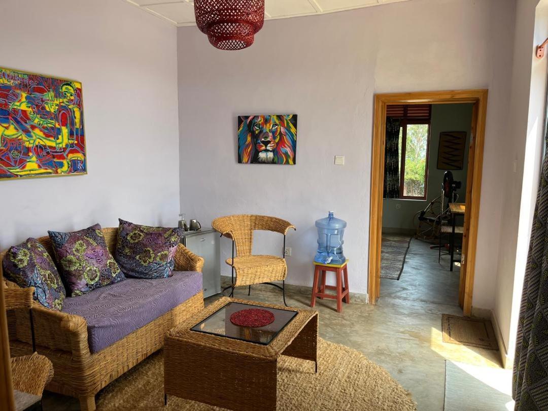 Amazi Land Home And Farm Stay Kibuye 外观 照片